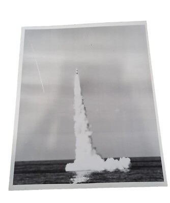 #ad 1962 Photo Polaris Test launch from submarine #2 $10.00