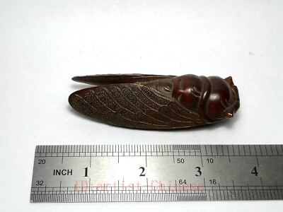 Chinese boxwood hand carved cicada Figure statue netsuke collectable hand piece $9.99