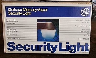 #ad GE DELUXE Mercury Vapor Security Barn Light DUSK to DAWN 100W 120V VINTAGE NEW $79.99