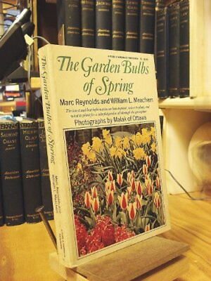 #ad The Garden Bulbs of Spring Paperback Reynolds Marc; Meachem William L. $16.51
