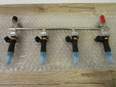 #ad 4 Genuine GM OEM Injectors 93185686 With Fuel Rail $649.99