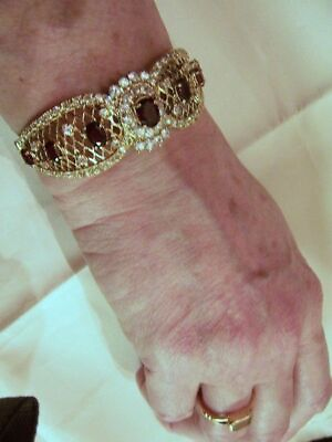 #ad GORGEOUS PAIR GOLD PLATED HINGED BANGLE BRACELET W 7 GARNETS SPARKLING CRYSTAL $200.00