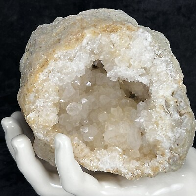 #ad Geode 5 1 3” Natural Quality Quartz Crystal Cluster Kentucky 2.5Lb Hollow Healer $50.00