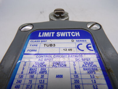 #ad SCHNEIDER ELECTRIC TUB 3 SWITCH $33.99