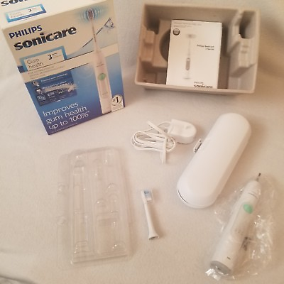 #ad Philips Sonicare 3 Electric Toothbrush hx6681 07 $29.95