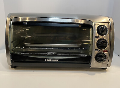 Black and Decker Toaster oven Bake and Broil Model TO1491S $22.00