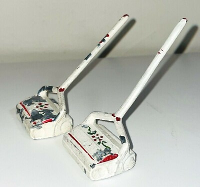 #ad VTG 2 PC CAST METAL FLOOR SWEEPERS PAINTED REDamp;WHITE FLORAL SALTamp;PEPPER SHAKERS $22.99