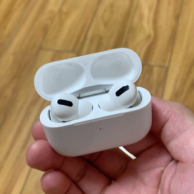 #ad Apple AirPods Pro with MagSafe Wireless Charging Case White $32.99