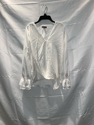 #ad MSRP $89 Vince Camuto White Wrap Blouse Size Small $39.00