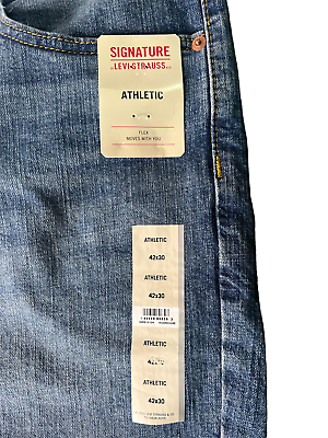 Signature By Levi Strauss Mens Jeans Many Styles and Sizes NWT $22.99