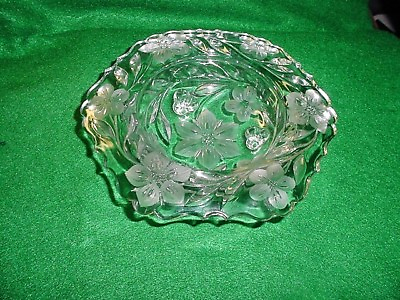 #ad BEAUTIFUL ESTATE FIND STYLIZED FLORAL INTAGLIO DISH RETICULATED EDGE 7 1 2 X 2quot; $27.00