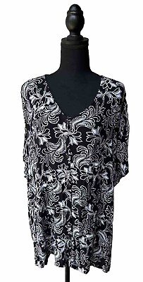 #ad CATHERINES Tunic Top 2X 22 24 Black White Floral Gauze Fabric Short Sleeve EC $24.99