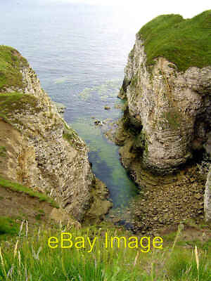 #ad Photo 6x4 Smugglers Dream North Landing An inlet on the Flamborough Head c2004 GBP 2.00