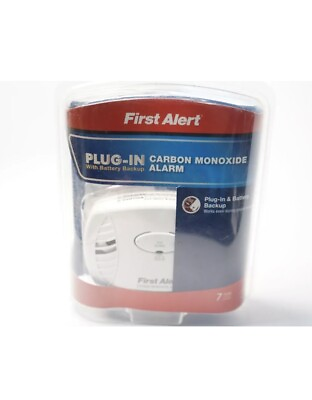 #ad First Alert Carbon Monoxide Alarm Detector Plug In NEW C0600 3 SEALED NEW $19.99
