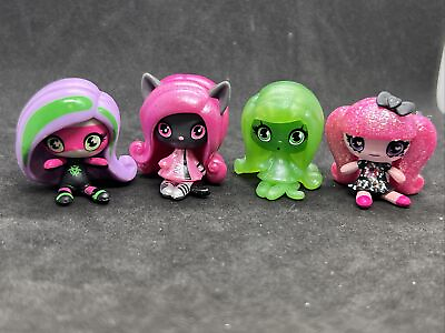 #ad MATTEL Monster High Mini Dolls DRACULAURA Catty Noir Jinafire Moanica Mini 1” $14.50