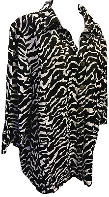 #ad East 5th Womens Size 2X Bouse Black White Button Down $21.00